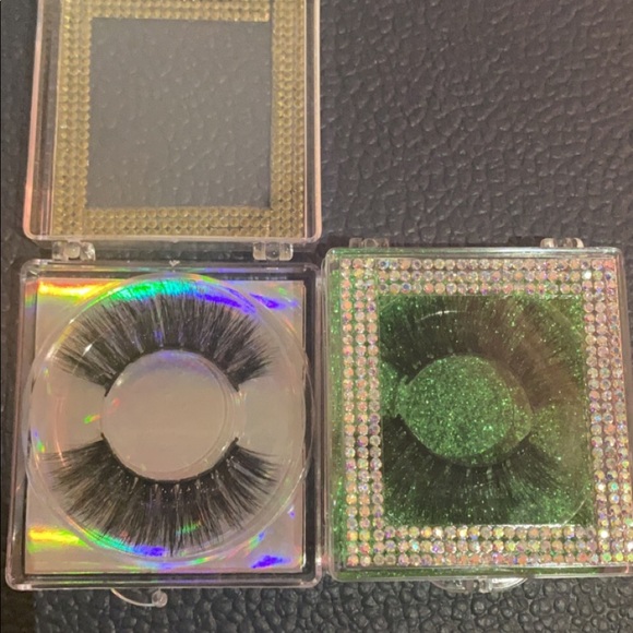 Mink Lashes Style 1 and Style 2 Last Post🥳 - Picture 3 of 3